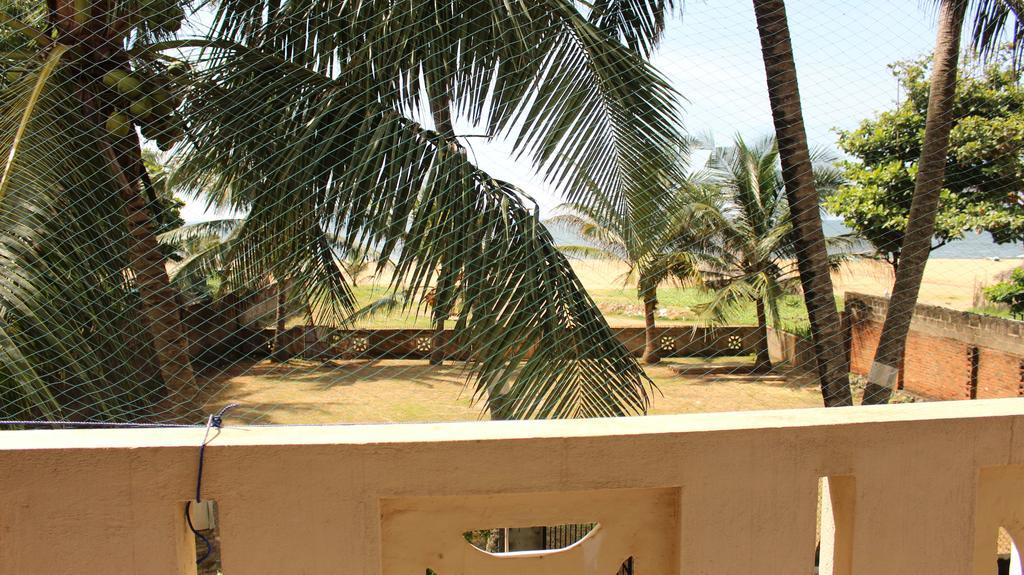 Janishi Residencies Hotel Negombo Kültér fotó